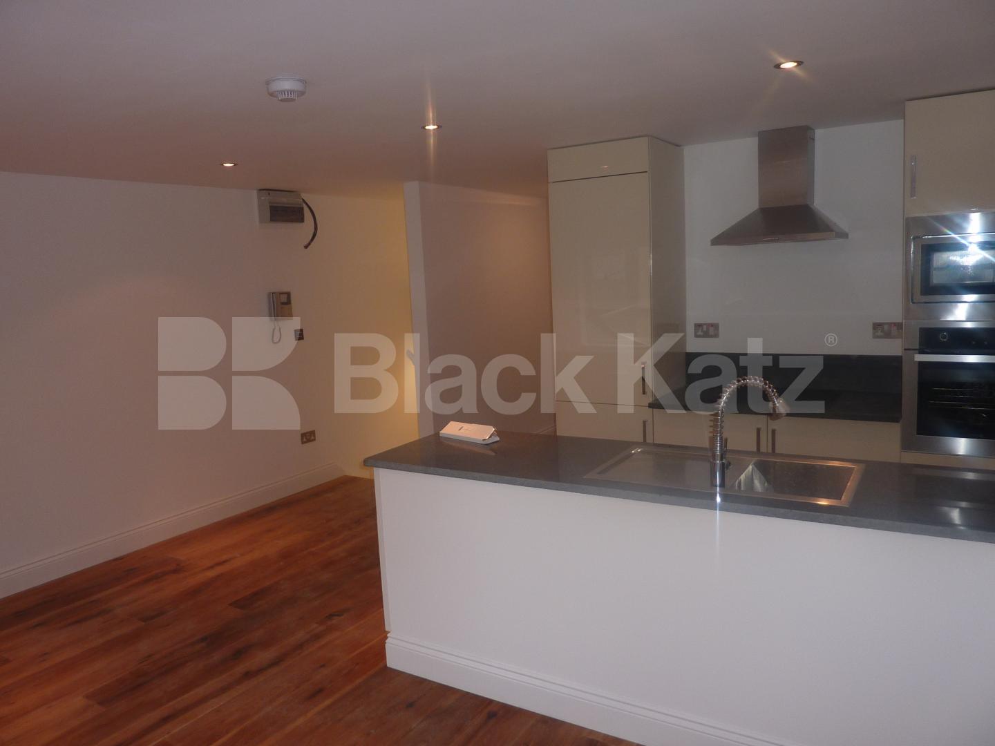 			SELECTION OF NEWLY REFURBISHED 1 BEDS IN CAMDEN !!!!, 1 Bedroom, 1 bath, 1 reception Flat			 Camden Street, CAMDEN